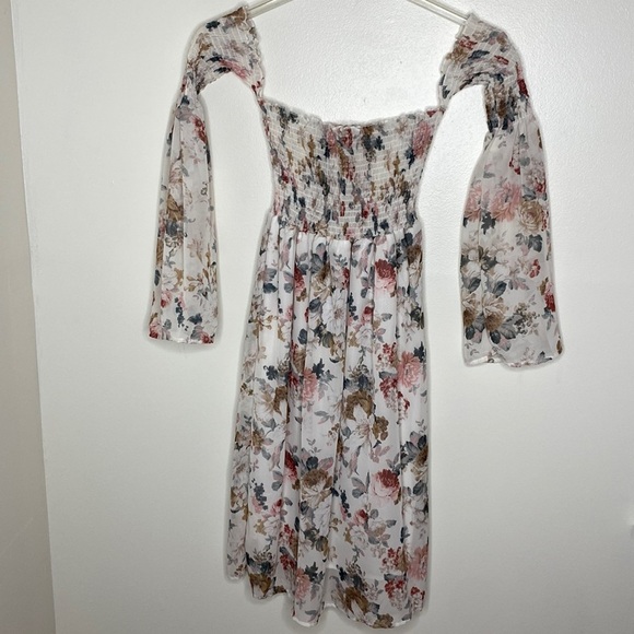Floral Off-Shoulder Smocked Midi Dress With Sheer Sleeves Size M - Picture 1 of 10